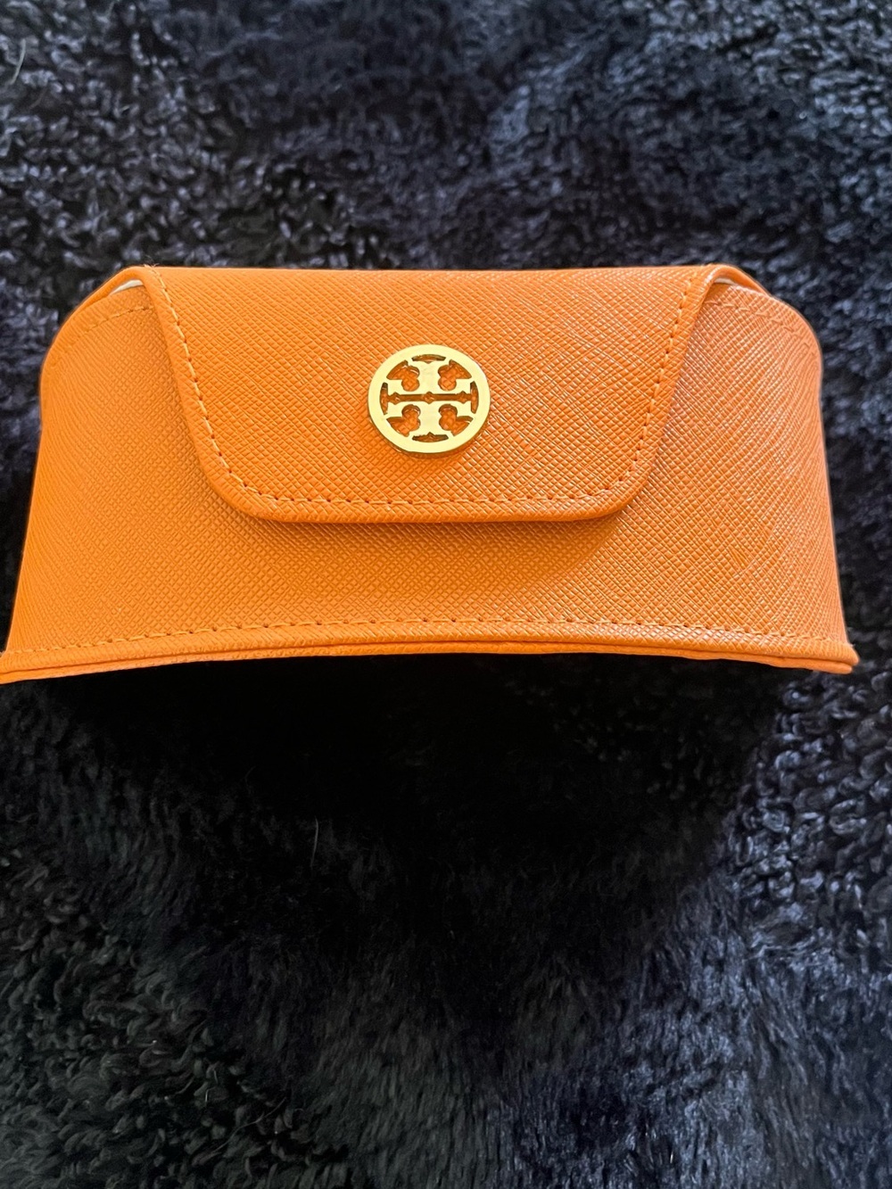 Tory Burch Orange Saffiano Leather Large Sunglasses Case Gold Logo Flip Close